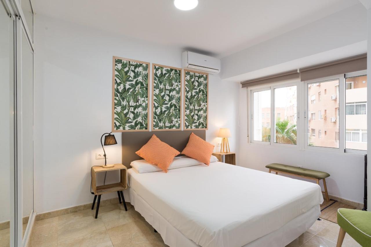Mp5-Just Renovated Apartment Right On The Beach Malaga Exterior photo